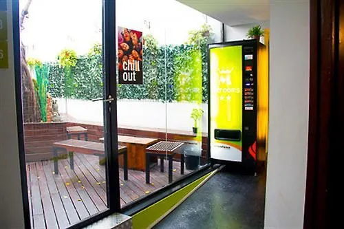 Raval Botella Private Rooms Barselona Hostel